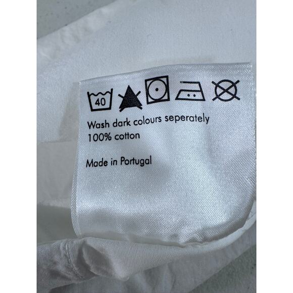 "John Lewis" Special Purchase 100% Cotton Pillowcases Standard Size Embroidered - Picture 8 of 9